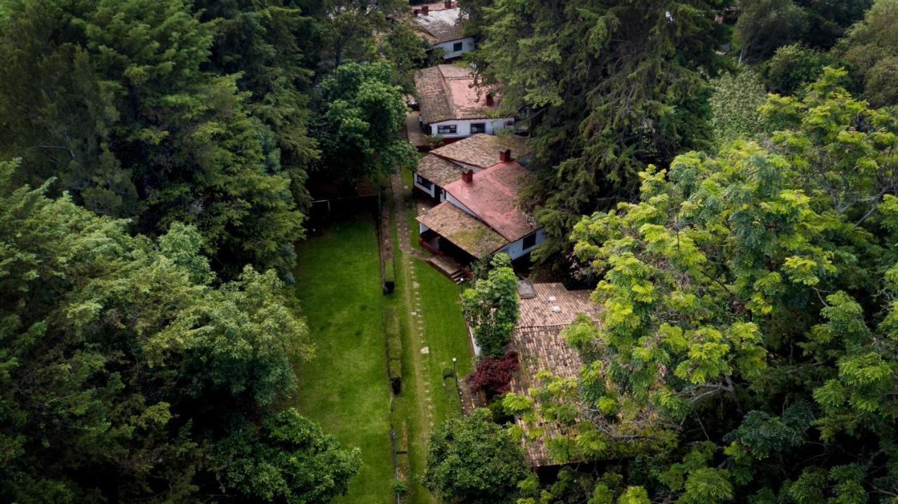 Lago Sol Hotel & Suites Tzintzuntzán Eksteriør bilde