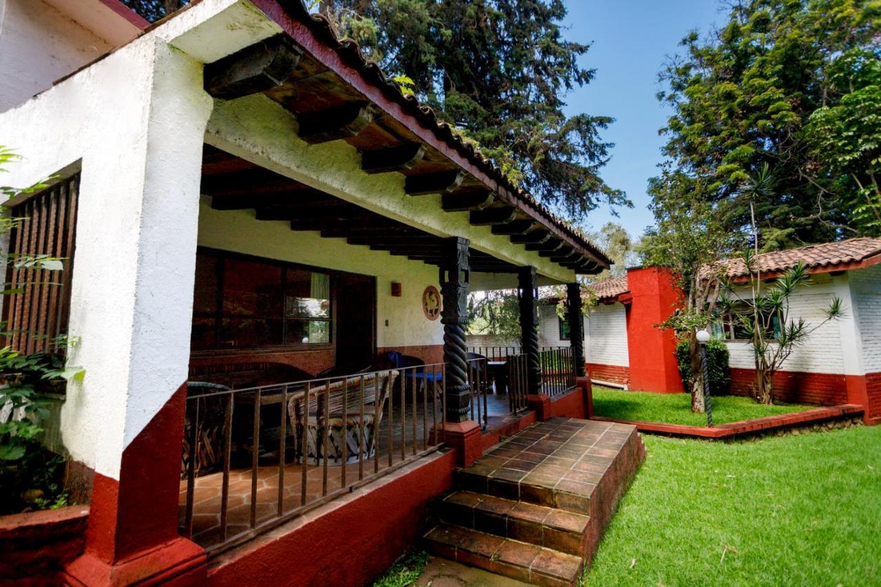 Lago Sol Hotel & Suites Tzintzuntzán Eksteriør bilde