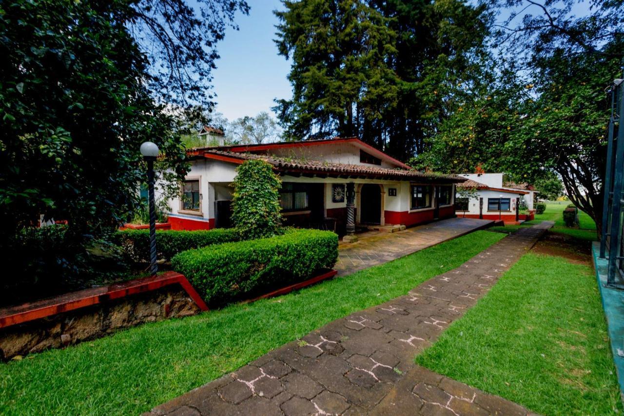Lago Sol Hotel & Suites Tzintzuntzán Eksteriør bilde