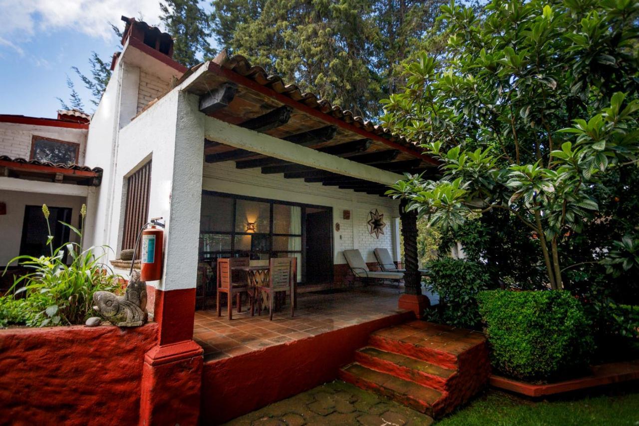 Lago Sol Hotel & Suites Tzintzuntzán Eksteriør bilde