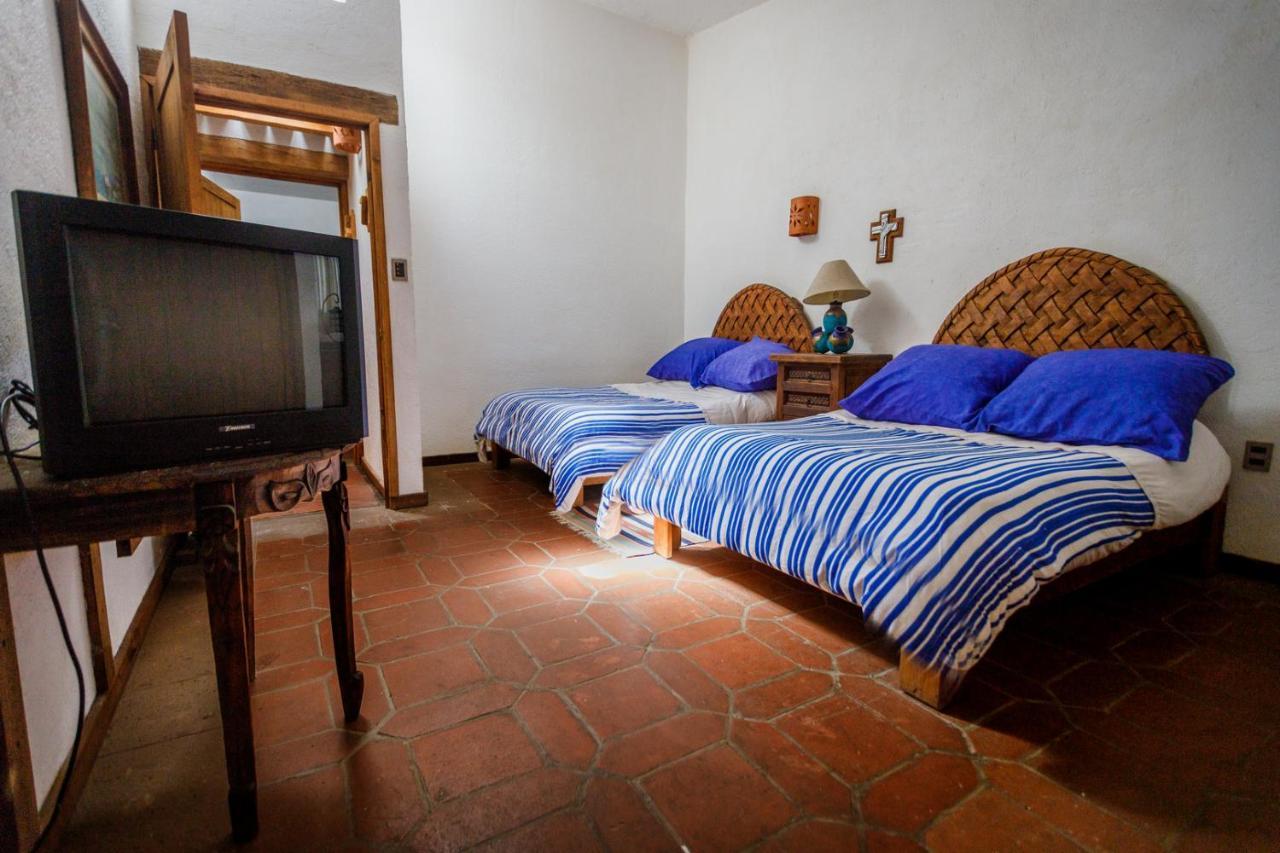 Lago Sol Hotel & Suites Tzintzuntzán Eksteriør bilde