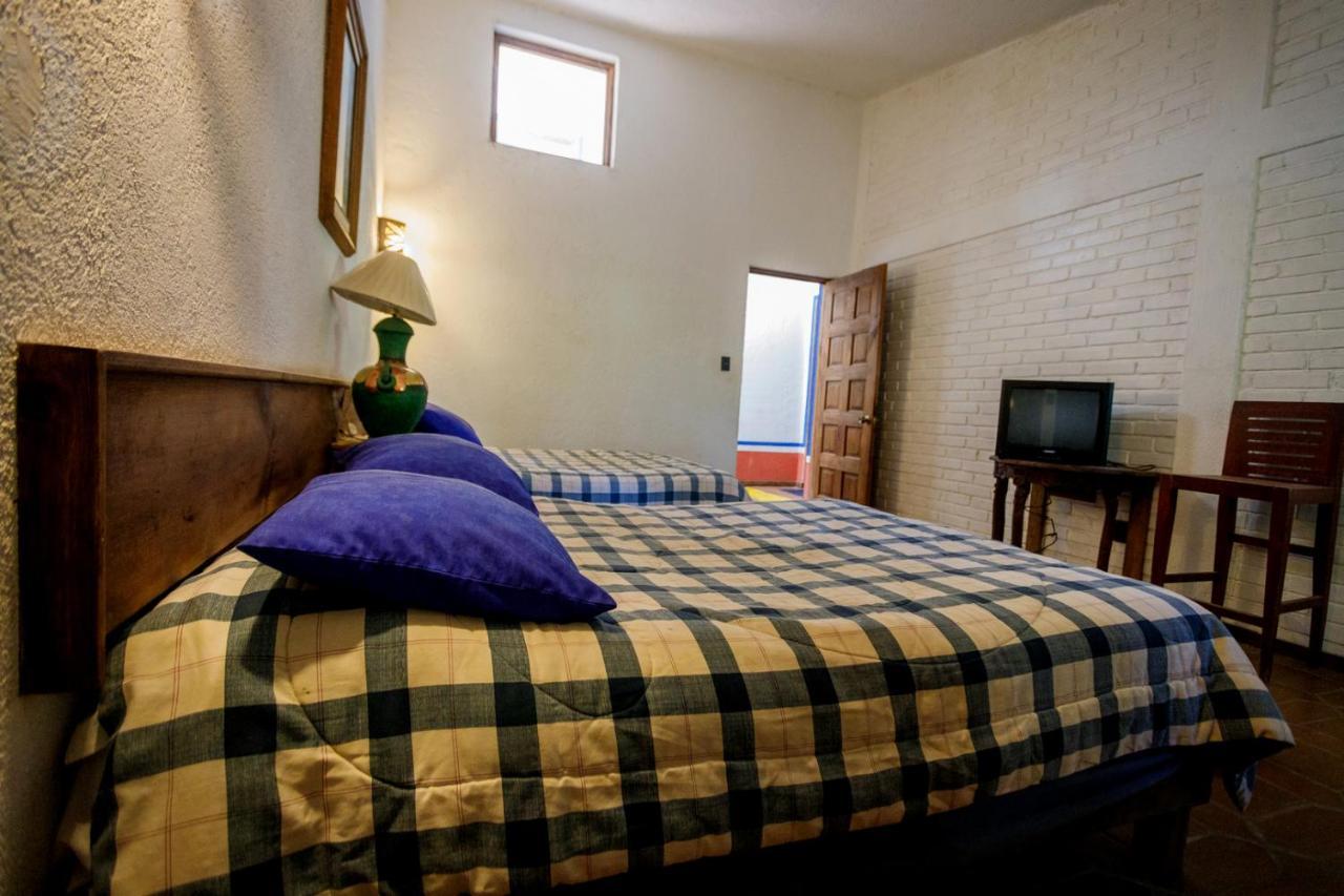 Lago Sol Hotel & Suites Tzintzuntzán Eksteriør bilde