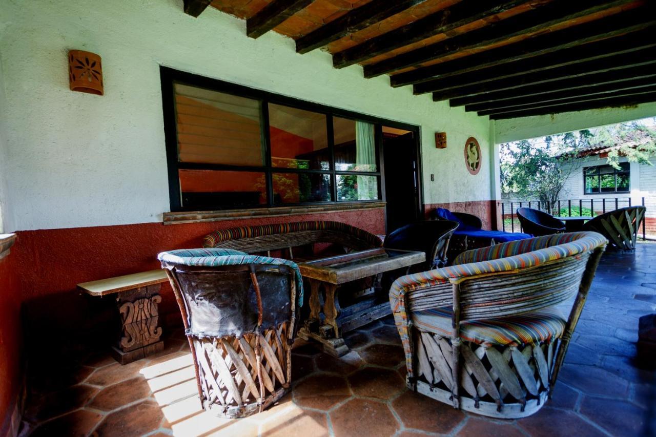 Lago Sol Hotel & Suites Tzintzuntzán Eksteriør bilde